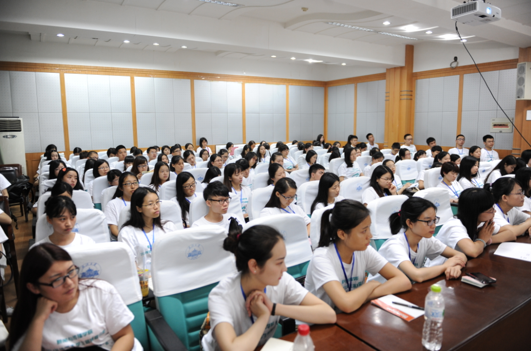 太阳成集团tyc33455cc2014年优秀大学生暑期夏令营成功举办