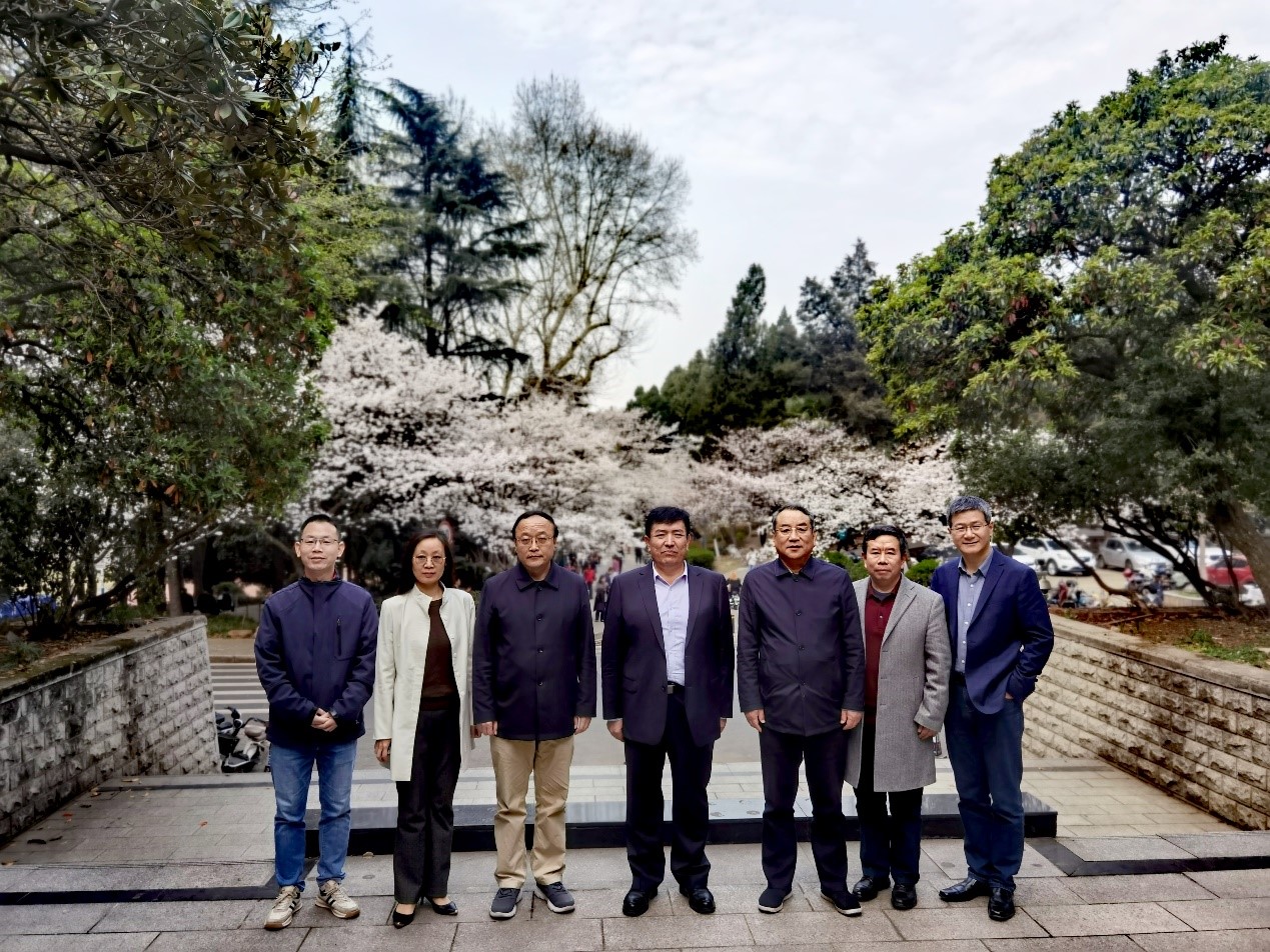 新疆大学太阳成集团tyc33455cc来院访问